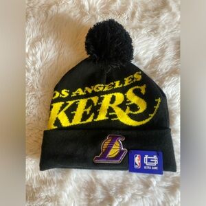 Los Angeles Lakers New Era Pom Pom Beanie Hat Cap Knit NBA